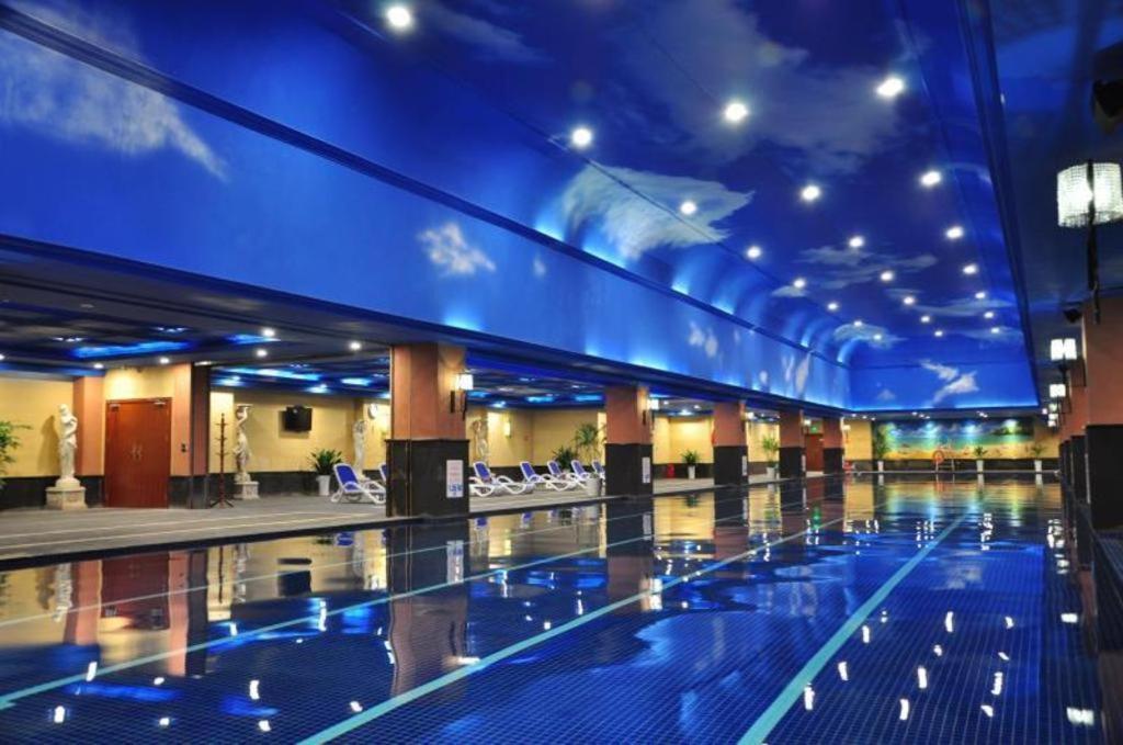 Huachen International Hotel Chongqing Exterior foto
